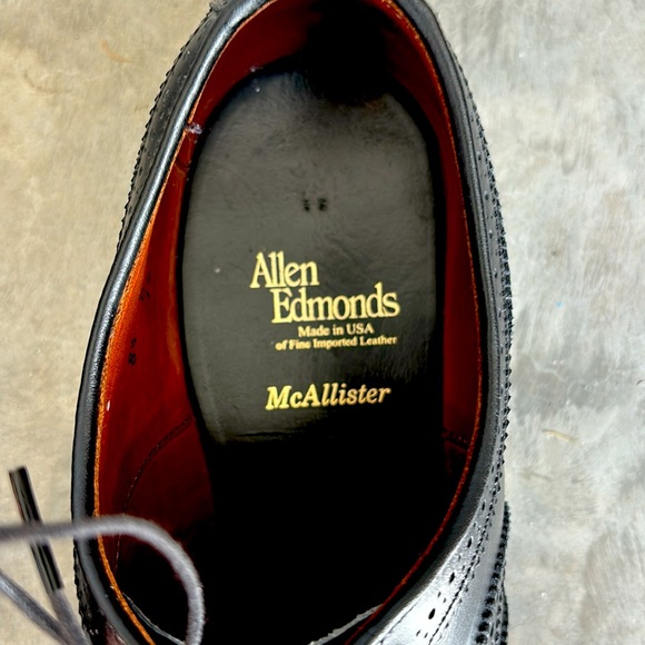 Allen Edmonds McAllister Wingtip Dress Shoes - Men’s Size 8 1/2 - Like New - Picture 6 of 7